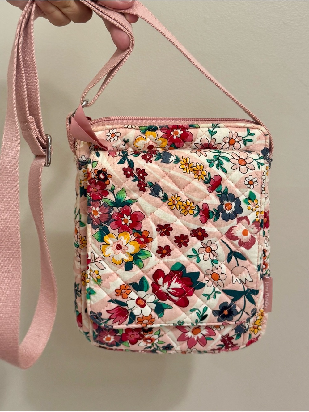 Vera Bradley Quilted Pink Prairie Paisley Floral Crossbody